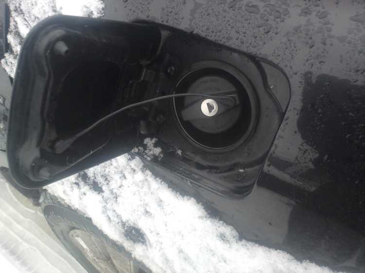 Ремонт электроники привода лючка бензинового бачка